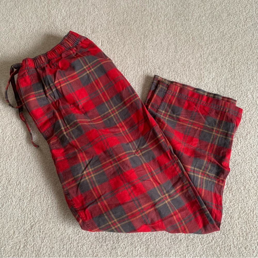 Eddie Bauer Men’s Red Plaid Pajama Pants – Size XL